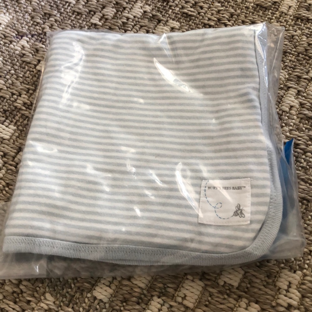 Burt’s bees blue baby blanket